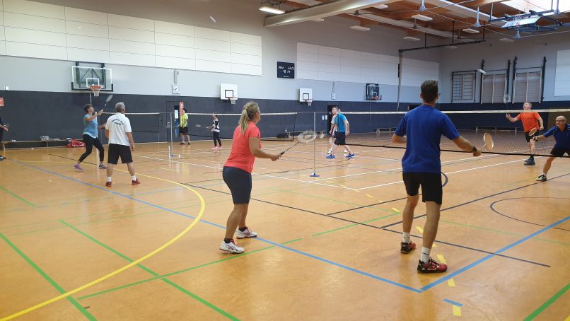 Badminton